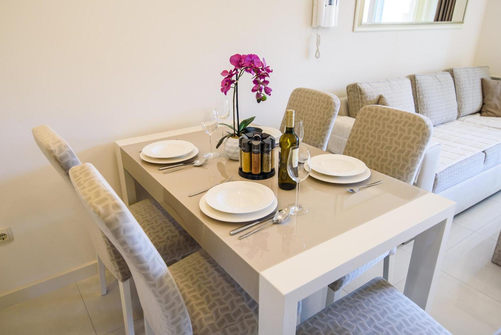 Apartments Leone Lukas Проманья Номер фото